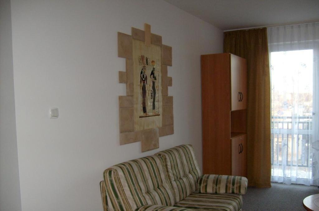 Relax Inn Health & Spa Устроне-Морске Экстерьер фото
