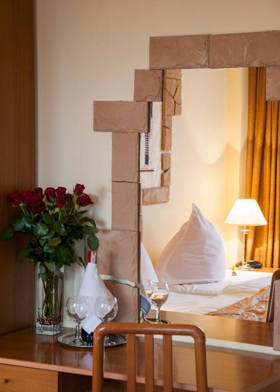 Relax Inn Health & Spa Устроне-Морске Экстерьер фото